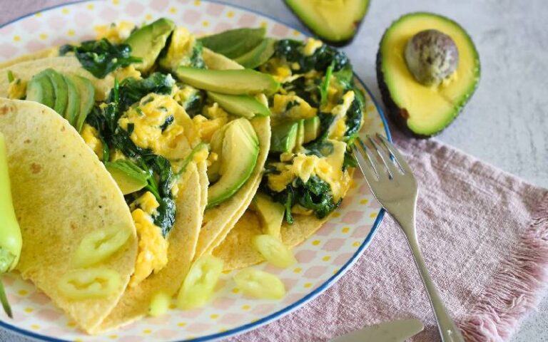 Egg and Baby Spinach Tacos